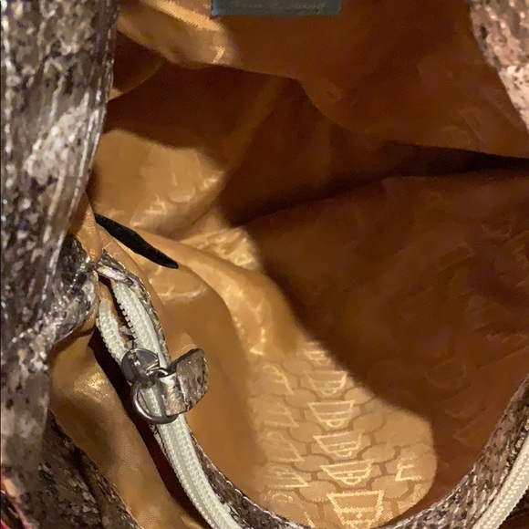 Fifth avenue snake skin bag😱😱 - Picture 7 of 8